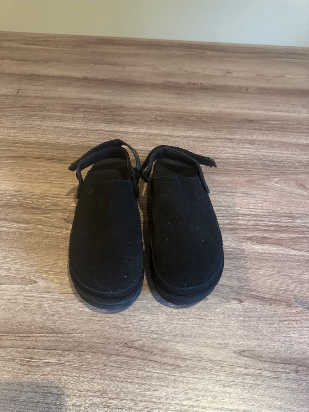 UGG slide-on slide goldenstar womens 7 BL